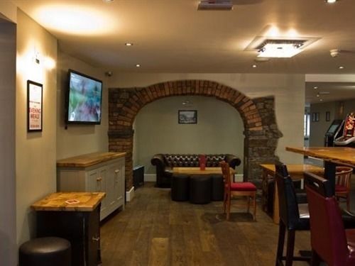 Cambrian Inn Tredegar Eksteriør billede
