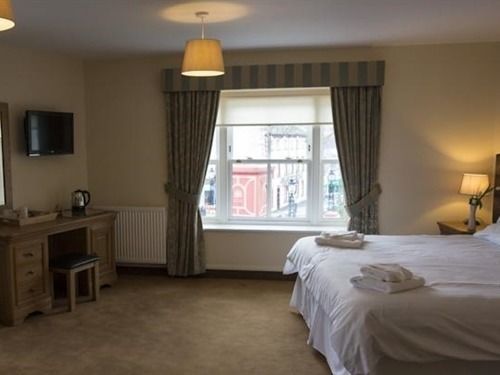 Cambrian Inn Tredegar Eksteriør billede